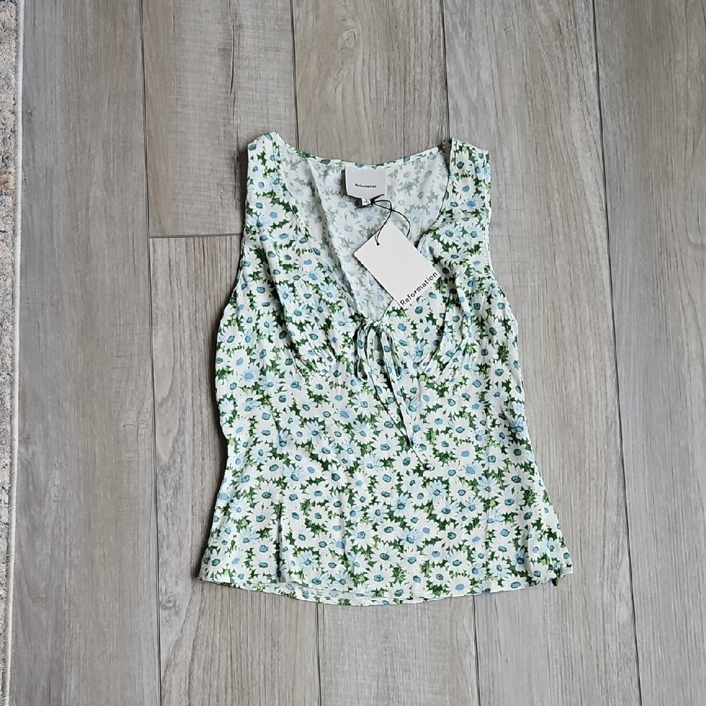 Reformation Top - Picture 2 of 11